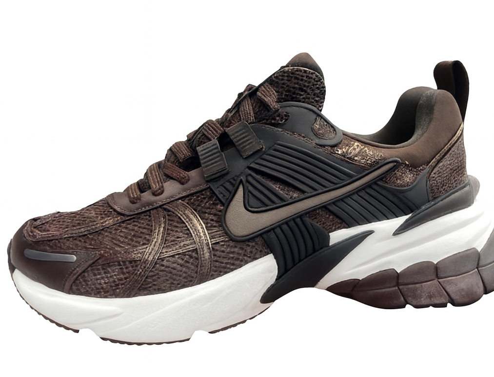 کفش اسپرت مردانه کد 36 - مشکی کفش اسپرت مردانه کد 36 - مشکی