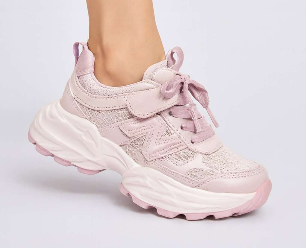 کفش ورزشی New Balance کد 30 - صورتی - تصویر 1